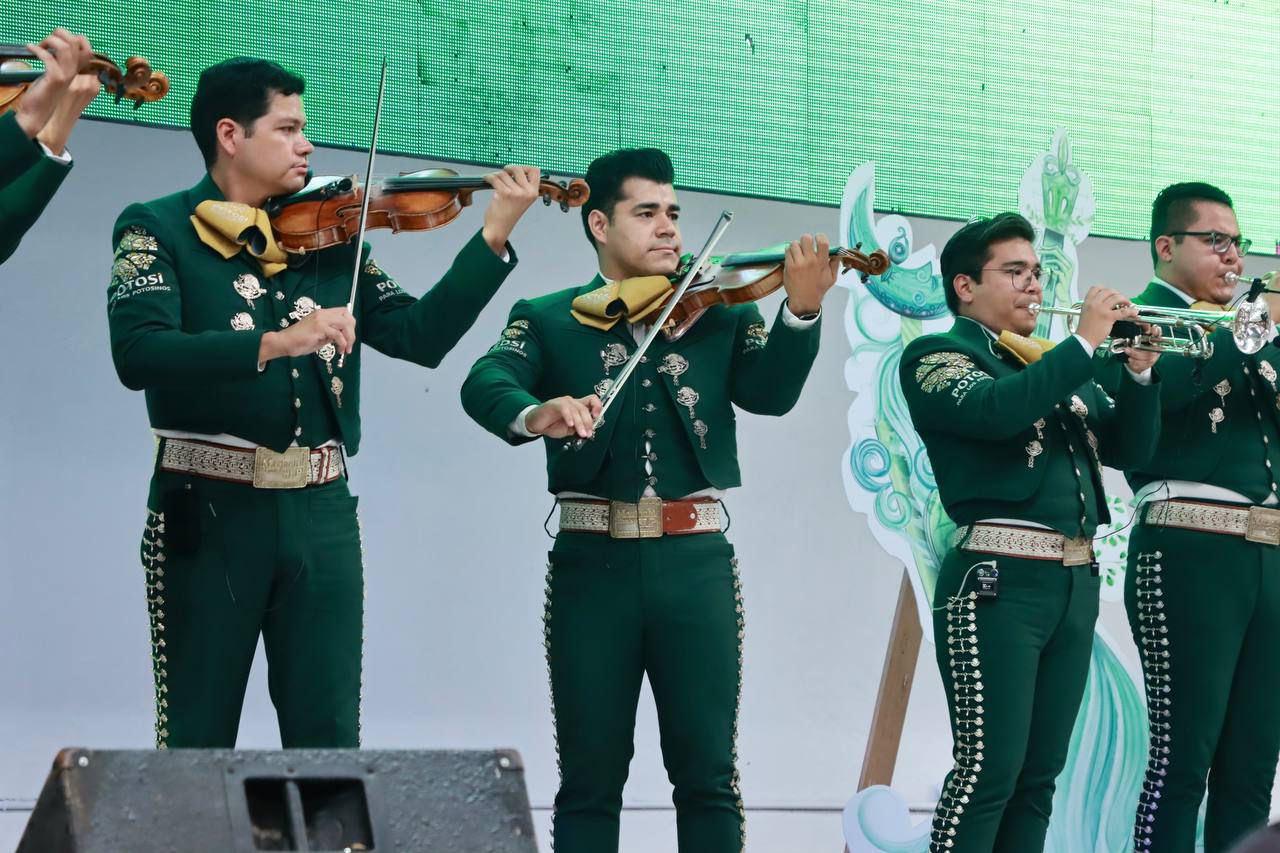 Alcalde Galindo y Gobernador Gallardo encabezan la comida de San Luis Rey