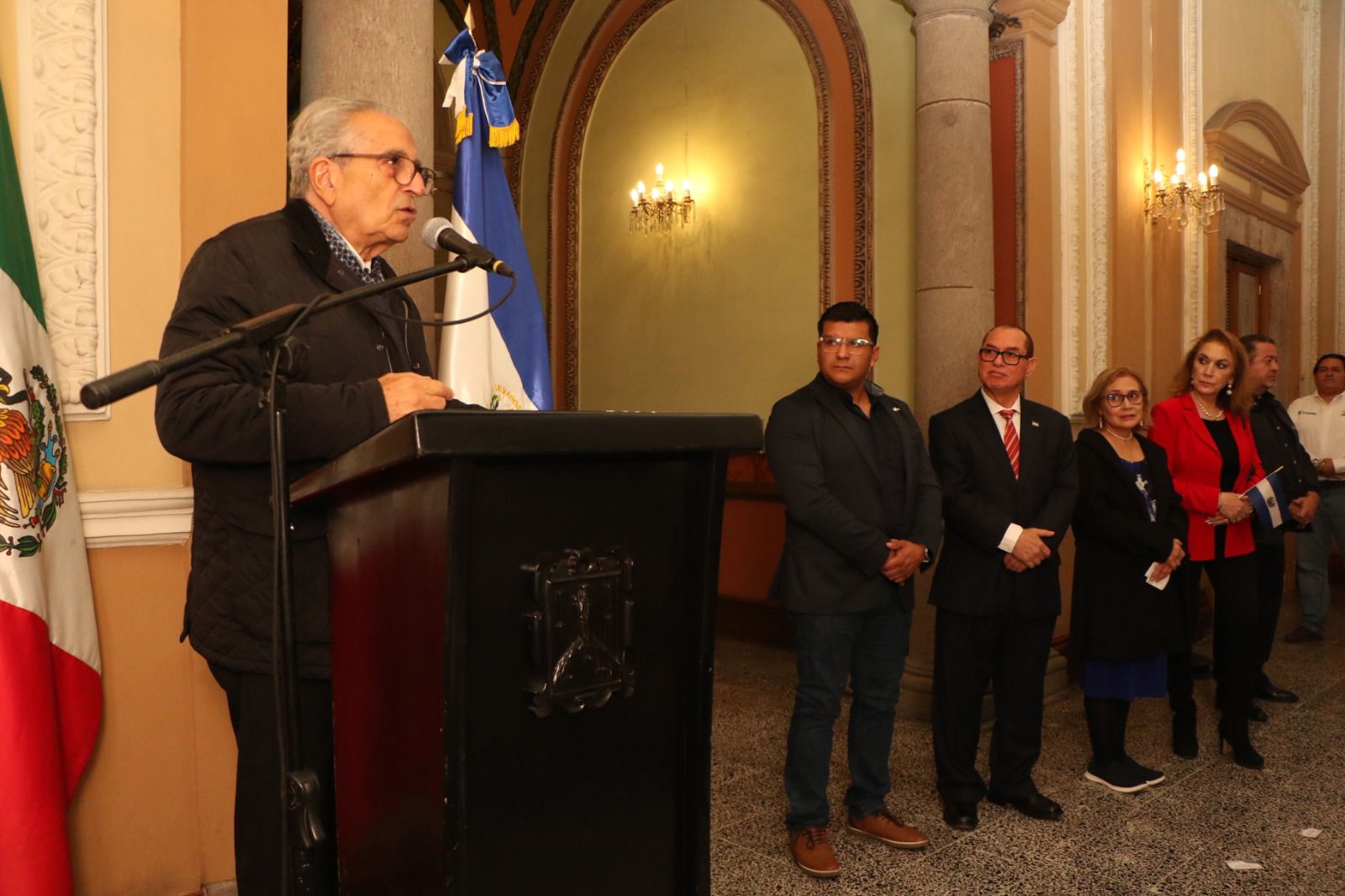 Cultura Municipal inauguró la exposición «Apuntes de Viajeras de la Vida» en el Centro Cultural Palacio Municipal